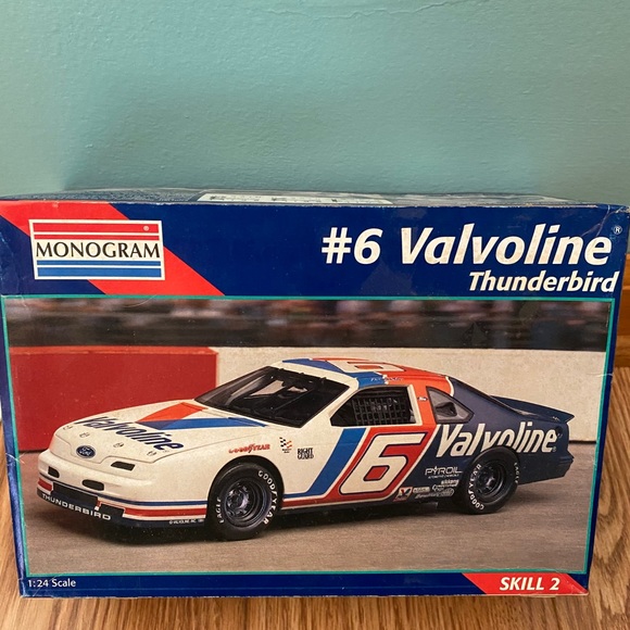 #6 Valvoline Thunderbird Model - Picture 1 of 5